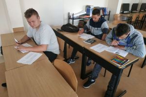 Dodatkowe zajęcia przygotowujące do egzaminu zawodowego dla mechaników- monterów maszyn i urządzeń w ZS w Wąbrzeźnie (1)