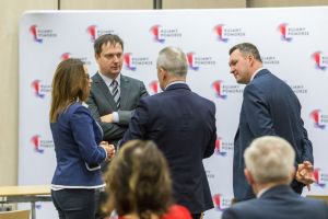 Podpisanie umowy w Urzędzie Marszałkowskim (1)