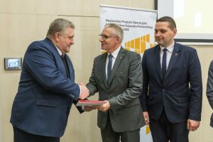 Podpisanie umowy w Urzędzie Marszałkowskim (3)