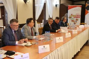 Samorządowcy podczas Konwentu Powiatów w Szubinie (4)