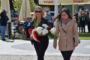 Uczestnicy obchodów narodowego swieta 3 maja (31)