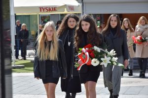 Uczestnicy obchodów narodowego swieta 3 maja (34)