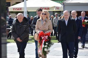 Uczestnicy obchodów narodowego swieta 3 maja (36)
