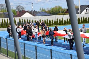Uczestnicy obchodów narodowego swieta 3 maja (83)