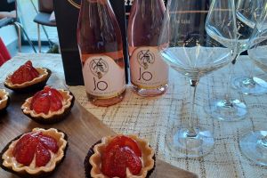 Dzień 2 - wino różowe półsłodkie
