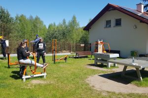 Dzieci podczas wycieczki w rezerwacie przyrody (1)