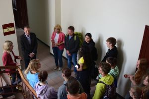 Uczniowie z Syke z wizytą w starostwie (1)