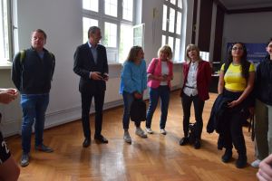 Uczniowie z Syke z wizytą w starostwie (5)