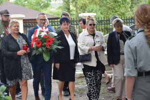 składanie kwiatów 1 września (18)