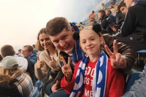 wycieczka wychowanków placówki na mecz w poznaniu (3)