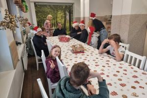 Wizyta uczniów w Placówce Opiekuńzo Wychowawczej w Książkach (3)