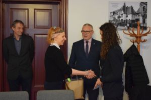 Wręczenie dyplomów i nagród w etapie szkolnym konkursu Ogólnopolskiej Olimpiady Zdrowia PCK (11)