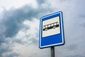 znak przystanku autobusowego