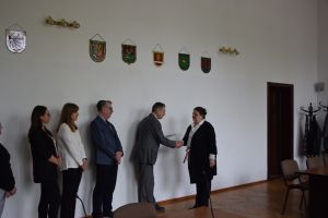 Odebranie zaświadczeń przez nowych radnych (3)