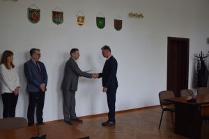 Odebranie zaświadczeń przez nowych radnych (4)