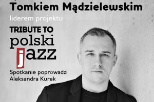 Plakat informujący o spotkaniu z Tomkiem Mądzielewskim w Bibliotece
