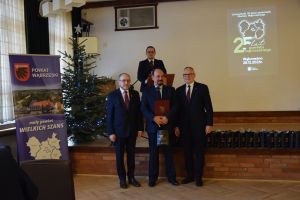 Pan Stanisław Szarowski, Starosta Wąbrzeski i Przewodniczący Rady Powiatu na uroczystości 25-lecia Powiatu Wąbrzeskiego