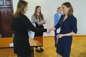 Ślubowanie nowych pracowników (7)
