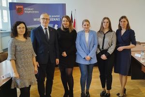 Ślubowanie nowych pracowników (8)