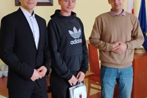Konkurs wiedzy o samorządzie w Dębowej Łące (3)