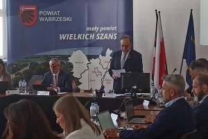 Obrady XII sesji Rady Powiatu w Wąbrzeźnie.