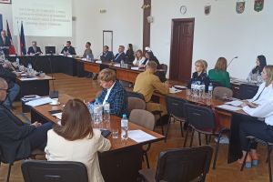 Obrady XII sesji Rady Powiatu w Wąbrzeźnie.