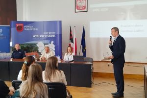 Prelekcja na temat problematyki handlu ludźmi ze szczególnym uwzględnieniem pracy przymusowej