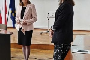 Od lewej Wicestarosta Pani Gizela Pijar i Dyrektor PCPR Pani Justyna Przybyłowska