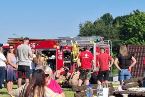 Piknik rodzinny w świetlicy wiejskiej w Łopatkach Polskich