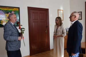 Uroczyste wręczenie powierzenia na stanowisko dyrektora Zespołu Szkół Ogólnokształcących w Wąbrzeźnie