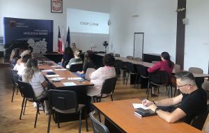 Warsztaty "Ergonomia miejsca pracy" dla pracowników Starostwa Powiatowego w Wąbrzeźnie