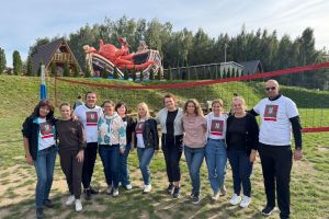 Piknik rodzinny "Być z rodziną - razem w kryzysie" w Centrum Aktywnego Wypoczynku w Osieczku