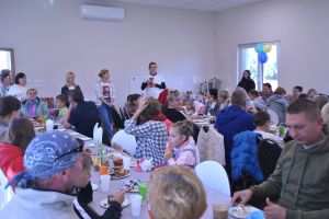 Piknik rodzinny "Być z rodziną - razem w kryzysie" w Centrum Aktywnego Wypoczynku w Osieczku