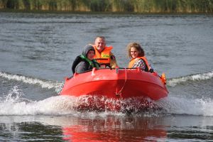Piknik rodzinny "Być z rodziną - razem w kryzysie" w Centrum Aktywnego Wypoczynku w Osieczku
