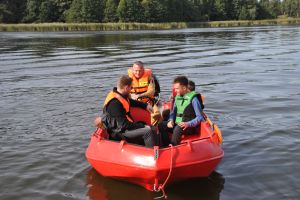 Piknik rodzinny "Być z rodziną - razem w kryzysie" w Centrum Aktywnego Wypoczynku w Osieczku