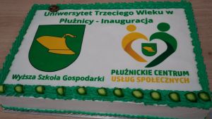Tort z okazji inauguracji Uniwersytetu Trzeciego Wieku w Płużnicy