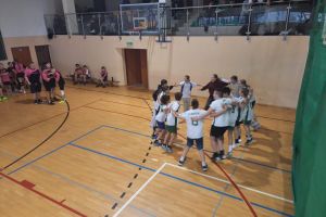 Powiatowe Igrzyska Dzieci w piłce siatkowej dziewcząt i chłopców