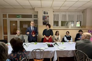 Uroczyste obchody Dnia Pracownika Socjalnego w Domu Pomocy Społecznej w Wąbrzeźnie