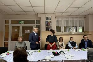 Uroczyste obchody Dnia Pracownika Socjalnego w Domu Pomocy Społecznej w Wąbrzeźnie