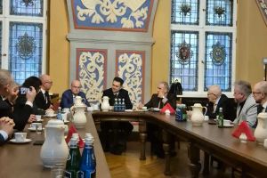 Spotkanie dotyczące infrastruktury kolejowej w Ratuszu Miejskim w Grudziądzu
