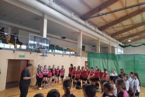 Powiatowe Igrzyska Młodzieży w piłce siatkowej dziewcząt