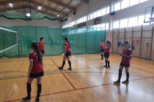 Powiatowe Igrzyska Młodzieży w piłce siatkowej dziewcząt