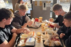 Wycieczki uczniów Zespołu Szkół w Wąbrzeźnie w ramach projektu "Wyjście z klasą"