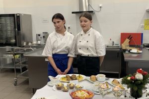 Konkurs kulinarny pod tytułem „Potrawy świąteczne” w Zespole Szkół w Wąbrzeźnie