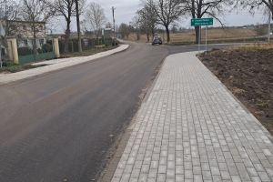 Wyremontowana droga powiatowa nr 1701C Działowo – Stanisławki