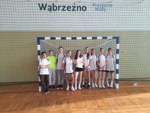 Powiatowe Igrzyska Młodzieży w piłce ręcznej - drużyna dziewcząt