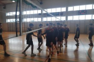 Powiatowe Igrzyska Licealiady w piłce siatkowej dziewcząt i chłopców