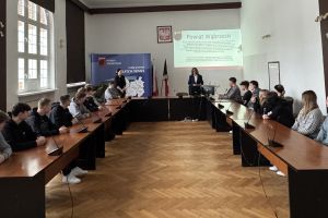 Uczniowie Technikum Logistycznego na "Lekcji w Starostwie"