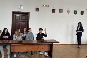 Uczniowie Technikum Logistycznego na "Lekcji w Starostwie"