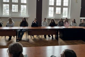 Uczniowie ZSO w Wąbrzeźnie na "Lekcji w starostwie"